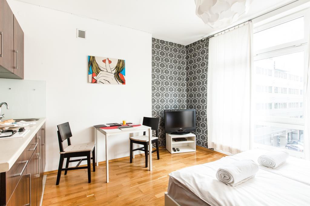 Apartament 4You Zurawia Varšava Exteriér fotografie