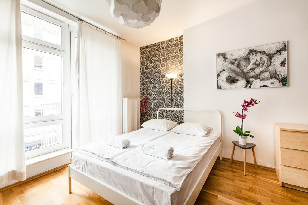 Apartament 4You Zurawia Varšava Exteriér fotografie